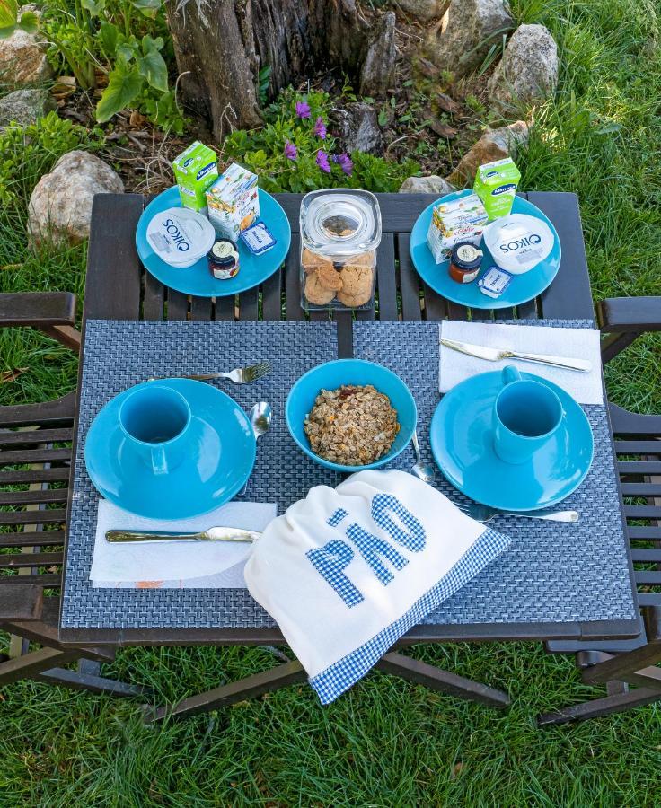 Glamping Turquesa, Feel And Relax In A Wood House Pensionat Corredoura Exteriör bild