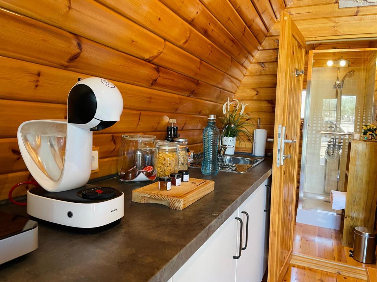 Glamping Turquesa, Feel And Relax In A Wood House Pensionat Corredoura Exteriör bild