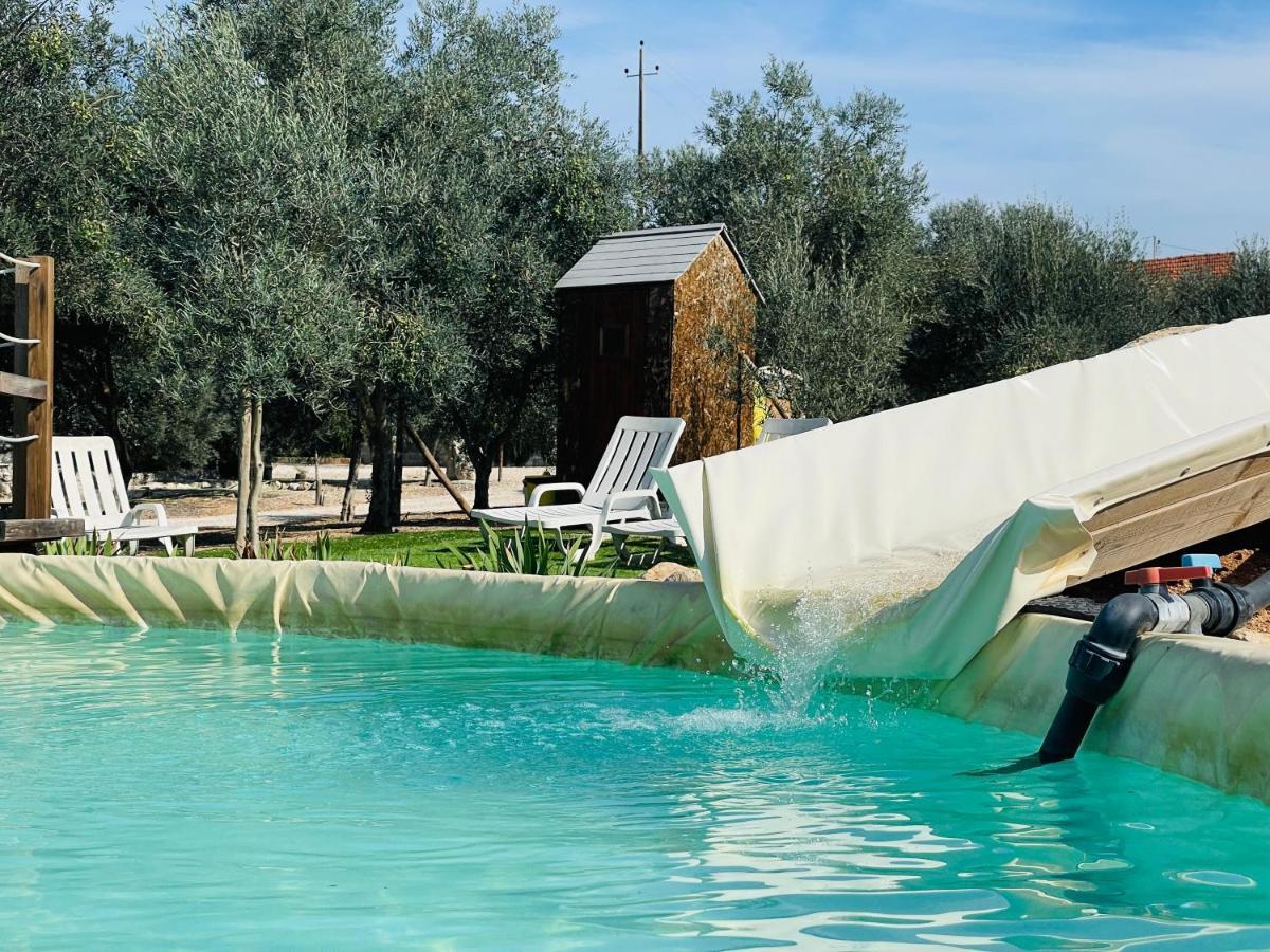 Glamping Turquesa, Feel And Relax In A Wood House Pensionat Corredoura Exteriör bild